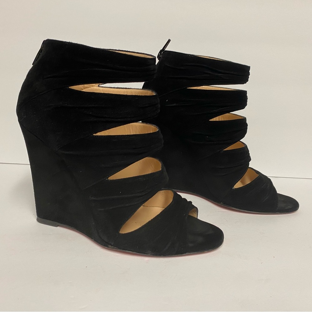 Christian Louboutin Developpa Suede Wedge Pumps H… - image 6